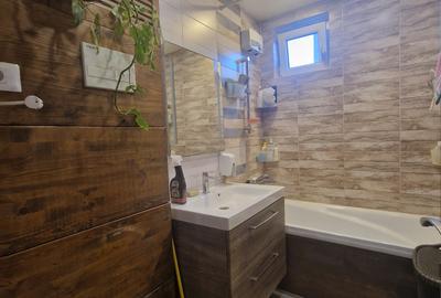 Centru(Consulatul Turc)- 3 camere mobilat-utilat, parcare, etaj 3/4 -131.000e - 8