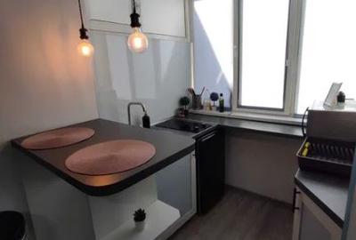 Piata Rosetti, METROU UNIVERSITATE,et 5/8, mobilat, utilat,CENTRALA PROPRIE,AC - 6