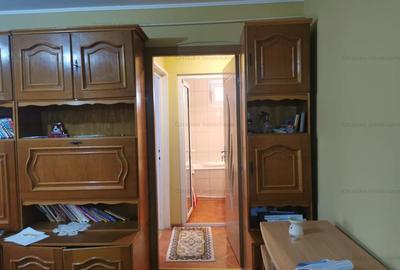 Apart 55mp 2 cam confort 1 Decomandat Obor balcon 7m - 5