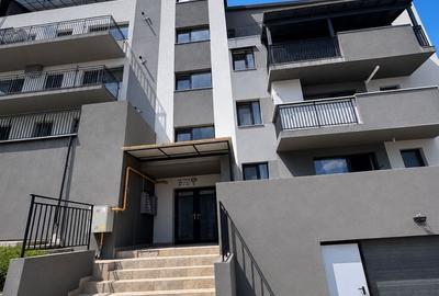 Apartament 3 camere de vânzare - 1