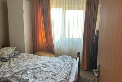 Vand apartament cu 3 camere Centrul Civic, Strada Toamnei - 7