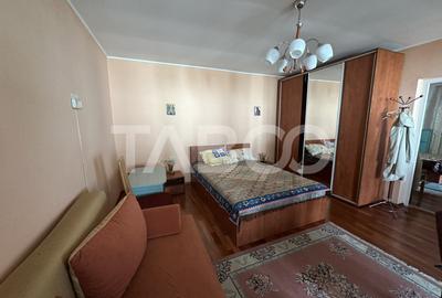 Casa familiala pentru locuit sau vacanta , spatioasa si confortabila . - 9