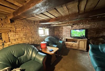 Casa de vanzare cu potential ridicat in Cornatel jud.Sibiu - 14