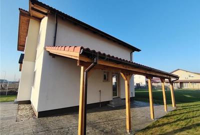 Casa Individuala - zona excelenta - teren 600 mp - carport - 4