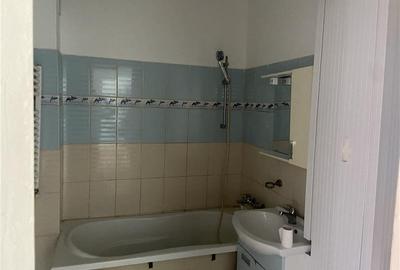 Apartament 2 camere in Focsani , cartier Sud , et 3din 4 , decomandat , 43 mp , - 12
