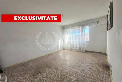 Apartament cu 3 camere decomandat în Zorilor