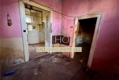 Casa 4 camere, 2 intrari, Ploiest, Bd. Castanilor - 16