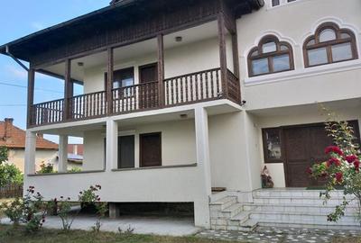 Vila deosebita 250 mp si teren 980 mp  Pitesti, Gavana 3 Pret  325 000 euro neg. - 9