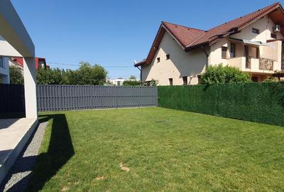 Casa / Spatiu Comercial - 150 mp - 2000 Euro - 20
