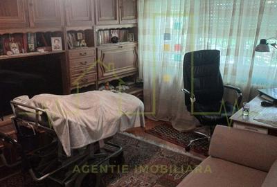 4 camere. Cetatii. Acoperis. - 3