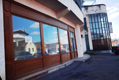 Spațiu comercial stradal de închiriat – Str. Oțelarilor, Sibiu (73,4 mp utili) - 1