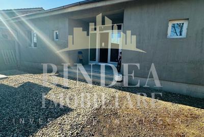 Casă individuală cu 4 camere în Giarmata