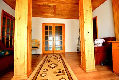 Casă elegantă, complet mobilată, zona Sanandrei - 10