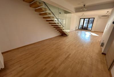 Capitale, imobil  2014, apartament stil duplex, scara interioara, curte proprie - 14