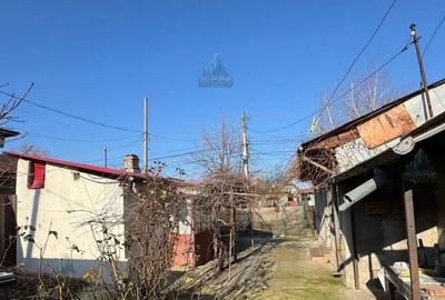 De Vânzare - Casă, Strada Griviței - 19