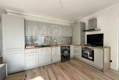 Apartament cu 3 camere semidecomandat, mobilat în Florești