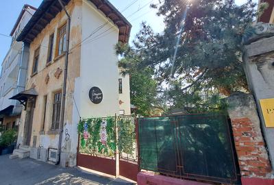 VILA PARIS 16 - 44