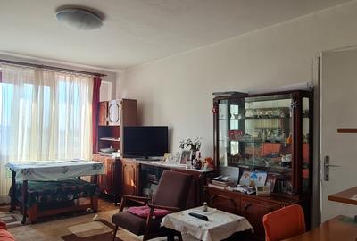 SC VIMAK IMOBILIARE vinde apartament 3 camere b dul Vlahuta - 1