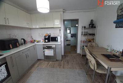 Apartament cu 3 camere de vanzare in zona Lipovei - 5