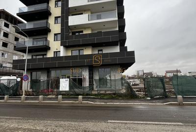 Spatiu Comercial, Sector 4, Bucuresti, Grand Arena, vitrina generoasa - 2