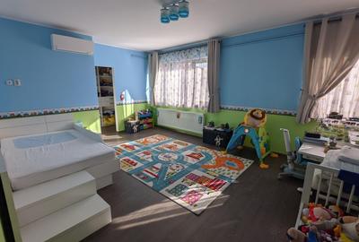 Casa de 5 camere, lux, 240 mp utili, +360 mp gradina, zona Somesului - 9