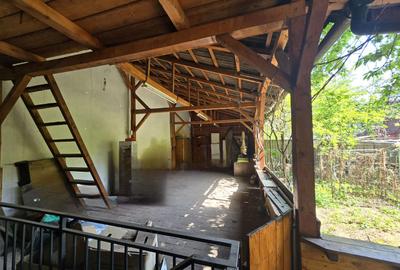 Casă cu grădină in zonă centrală - 4