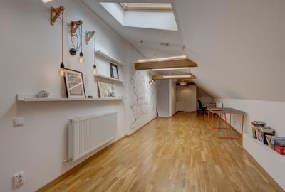 In Cartierul Evreiesc, casa 3 camere pivnita si mansarda open space. - 18