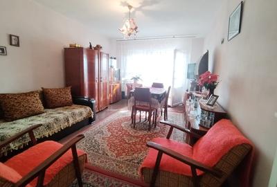 Apartament 2 camere, etaj 2, decomandat, Gării!!!!