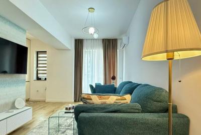 Apartament cu 2 camere semidecomandat, mobilat în Pipera