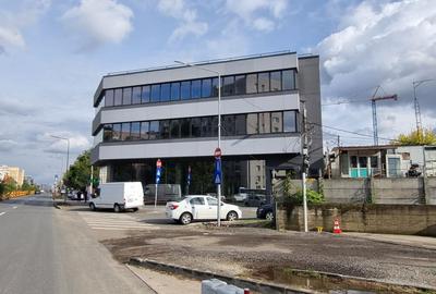 Spațiu Versatil 555 mp – Clinici, Birouri, Fitness - 13