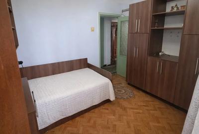 Apartament 2 camere, decomandat, zona Podu Ros-Nicolina - 2