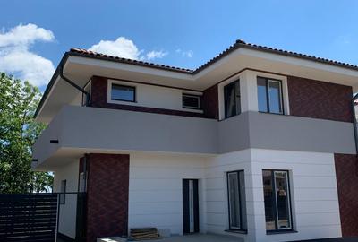 2 VILE SITUATE IN PARADISUL VERDE - 2