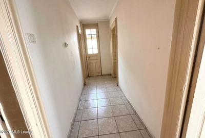 B-dul Carol I nr. 59, 188 mpu, etaj 3, 6 camere, bloc mic - 32