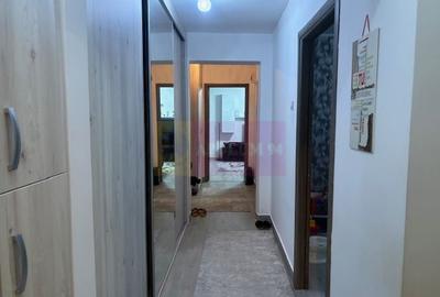 Apartament 3 camere renovat complet Militari-  Piata Gorjului - 1