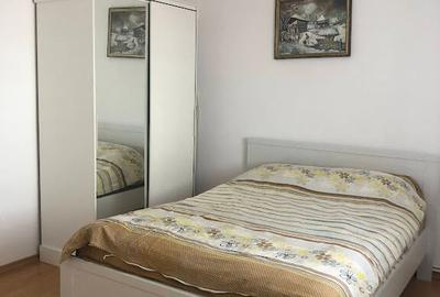 Ofer inchiriere ap 3 camere  ultracentral, mobilat si utilat, 550 euro - 2