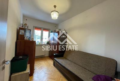 Apartament decomadat cu 3 camere, etaj 2 Cartier Valea Aurie - 10