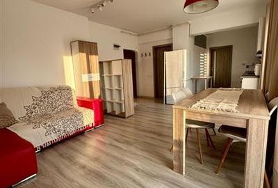 Inchiriere apartament 2 camere bloc nou cu terasa de 30 mp in Centru- zona Plati