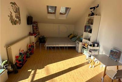 Casa individuala superba - zona TOP ( Calea Buziasului) - mobilata complet - gar - 14