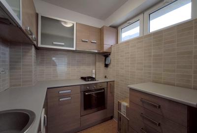 Iancului strada Avrig la 2 min metrou, garsoniera 37 mp, mobilata si renovata - 1