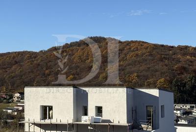 Casă individuală cu 4 camere în Florești