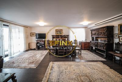 Apartament cu 4 camere semidecomandat, mobilat în Primăverii