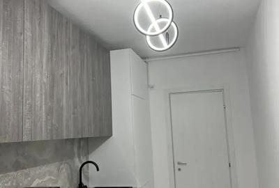 De inchiriat apartament cu 2 camere , Cartierul Solar sector4 - 8