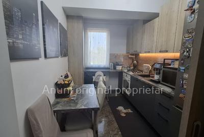 Apartament cu 2 camere decomandat, mobilat în Central