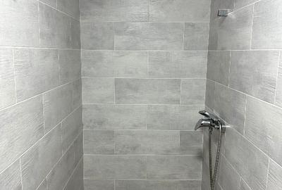 Casă de vânzare în Costinești. Casa se vinde cu tot cu mobila, electrocasnice. - 3