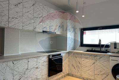 Vila cu 4 camere de vanzare in Liziera de Lac - 1