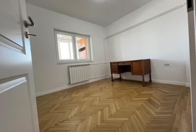 Ideal locuit/birouri!Ultracentral-Magheru, lux , 3 dormitoare - 8