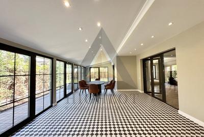 OXFORD GARDENS | VILA CU VEDERE LA PADURE | COMPLET MOBILATA | ROI 6% - 9