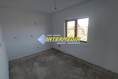 Casă nouă de vînzare P+1 cu 500 mp. Teren Finisata la cheie - 14