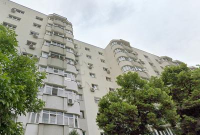 Apartament cu 2 camere decomandat în Doamna Ghica