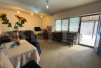 Casa cu etaj si mansarda, 5 camere, zona Santa, Mogosesti - 2